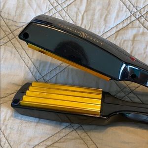 Gold N’ Hot Crimper